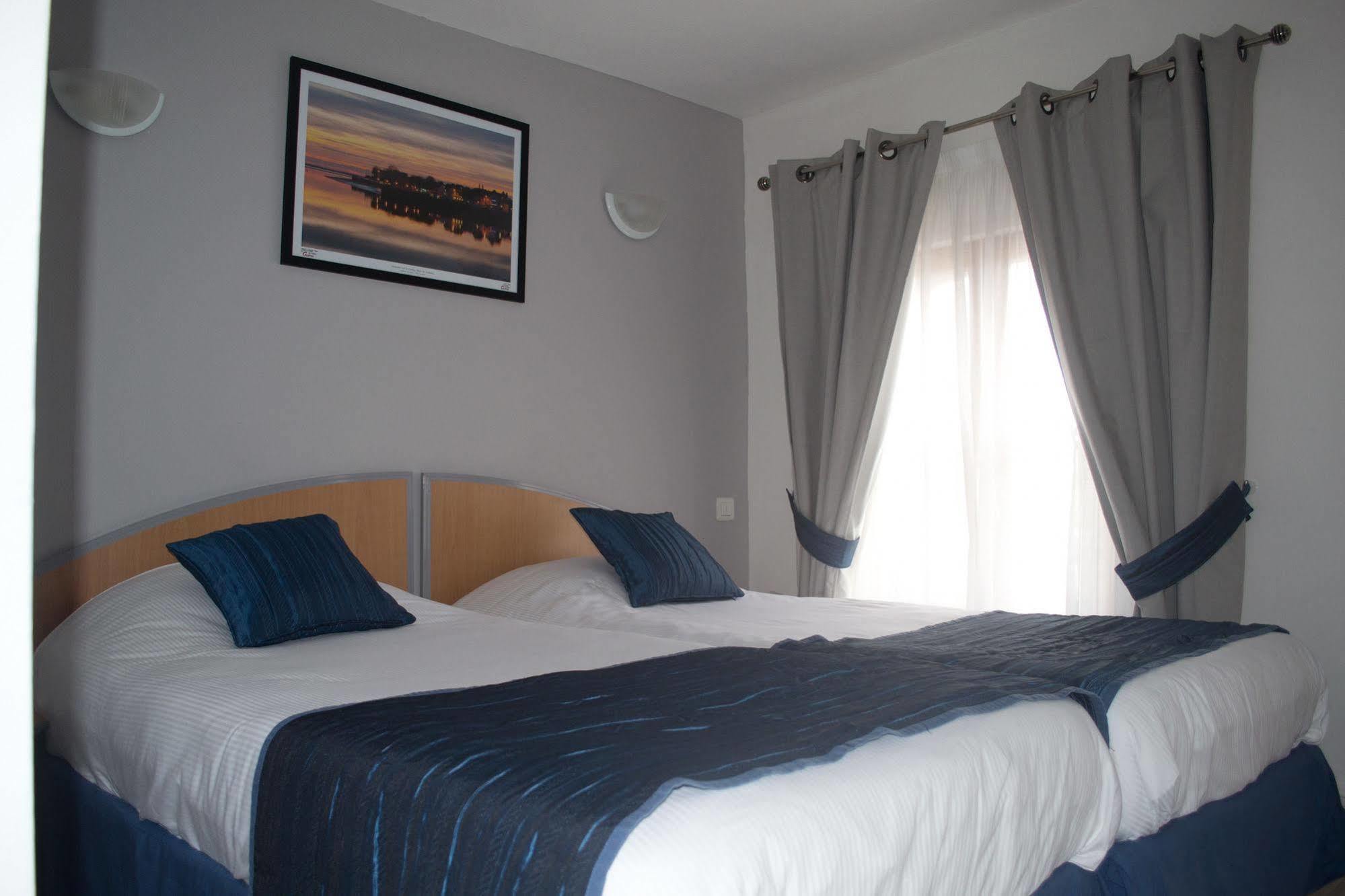 Hotel Caudron รู ภายนอก รูปภาพ