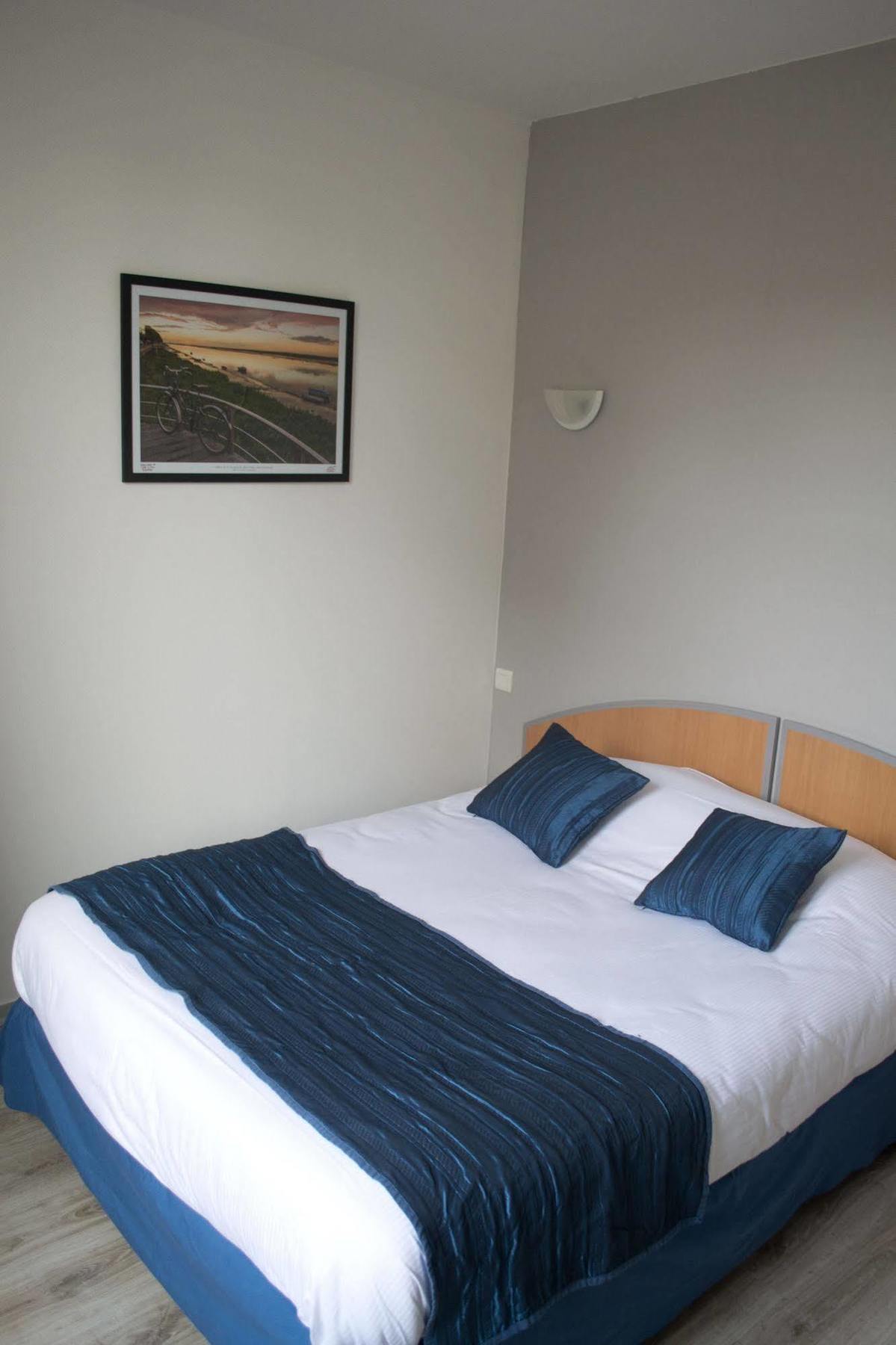 Hotel Caudron รู ภายนอก รูปภาพ