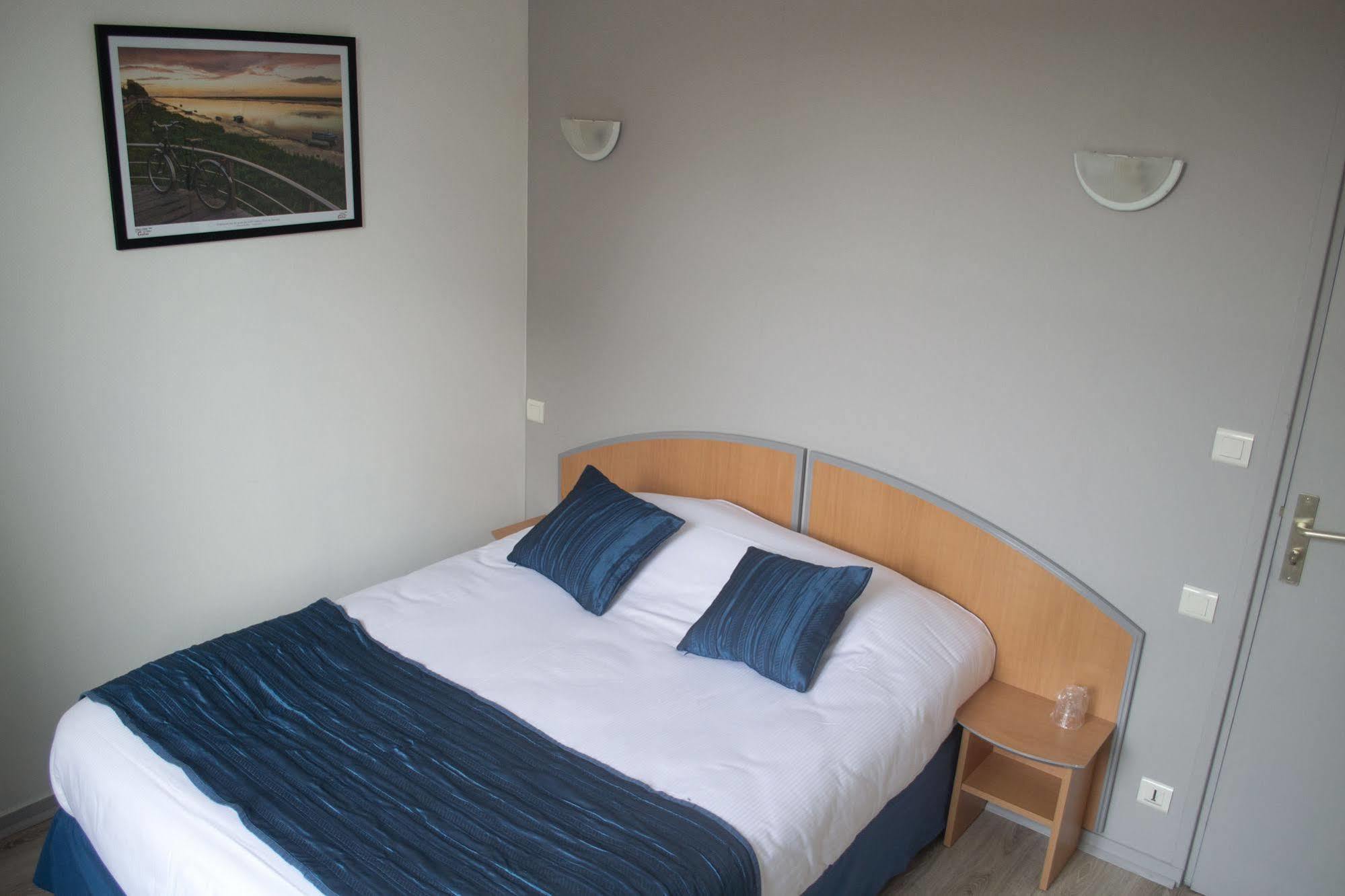 Hotel Caudron รู ภายนอก รูปภาพ